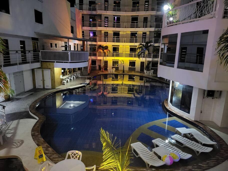 Kandi Resort-Type Spacious 1 Bedroom With Netflix And Free Housekeeping Angeles Buitenkant foto