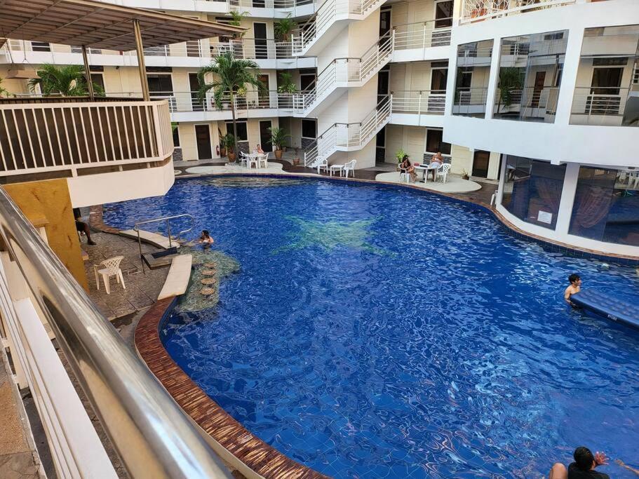 Kandi Resort-Type Spacious 1 Bedroom With Netflix And Free Housekeeping Angeles Buitenkant foto